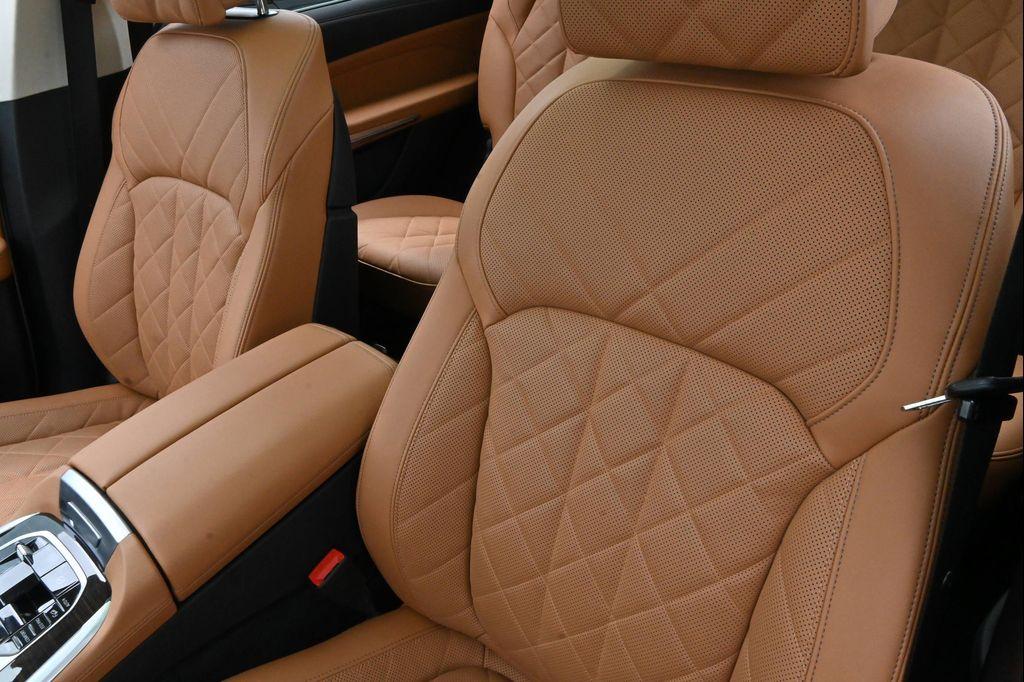 used 2024 BMW X7 car, priced at $70,123