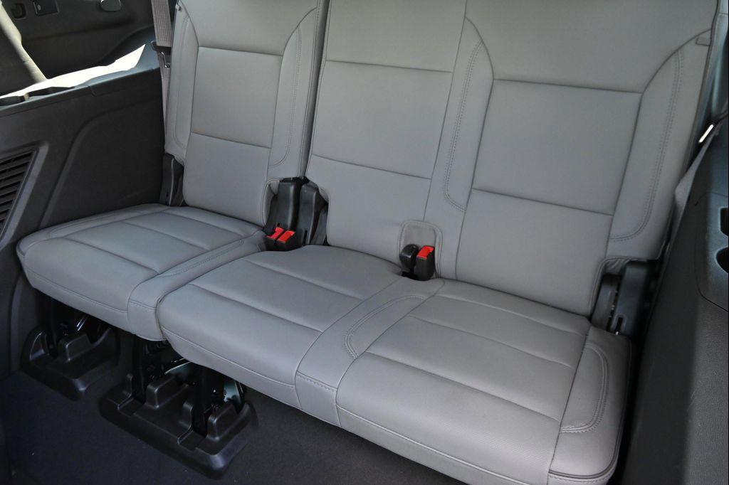 used 2023 GMC Yukon car, priced at $60,213