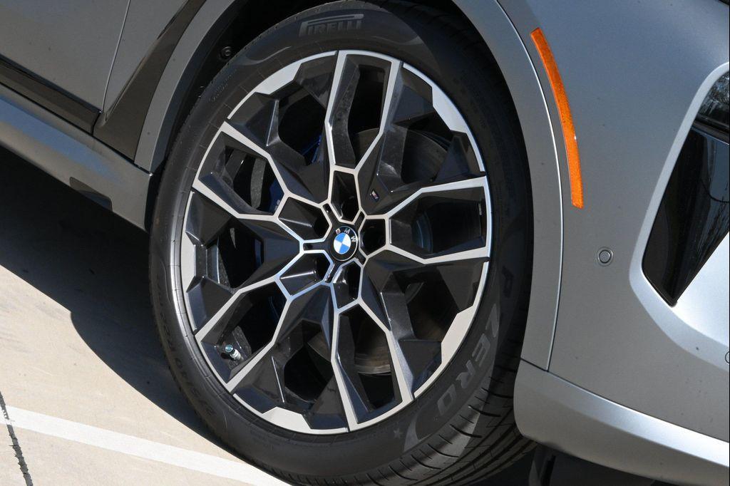 new 2027 BMW X7 car, priced at $130,332