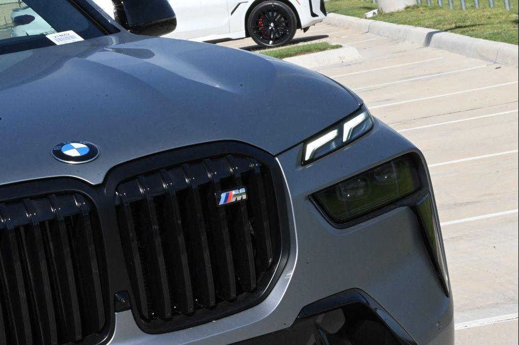 new 2027 BMW X7 car, priced at $130,332