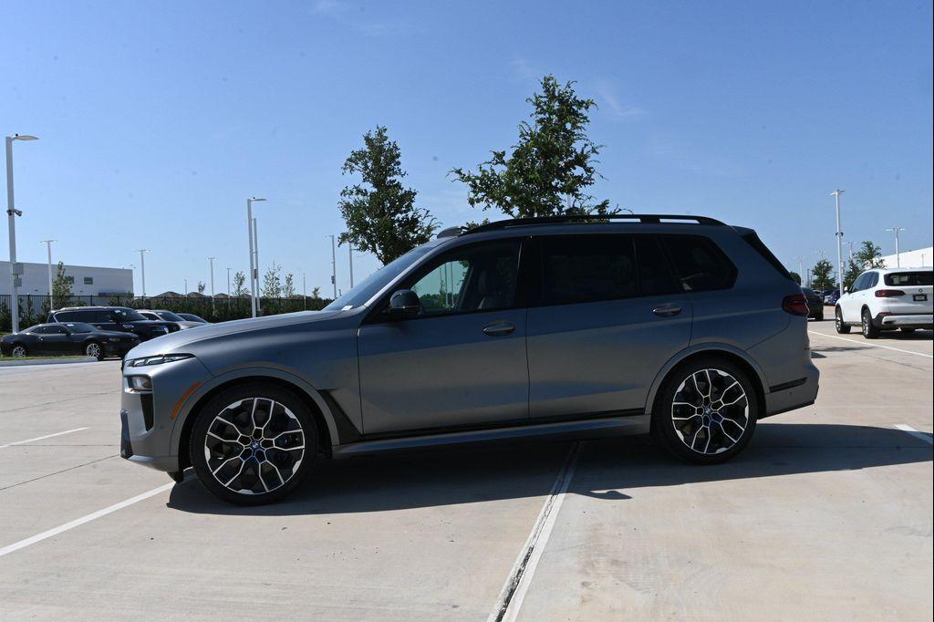 new 2027 BMW X7 car, priced at $130,332