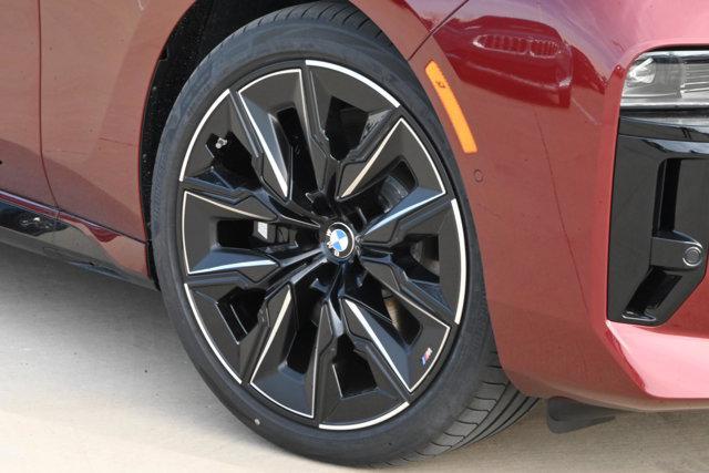 new 2026 BMW 760 car, priced at $139,925
