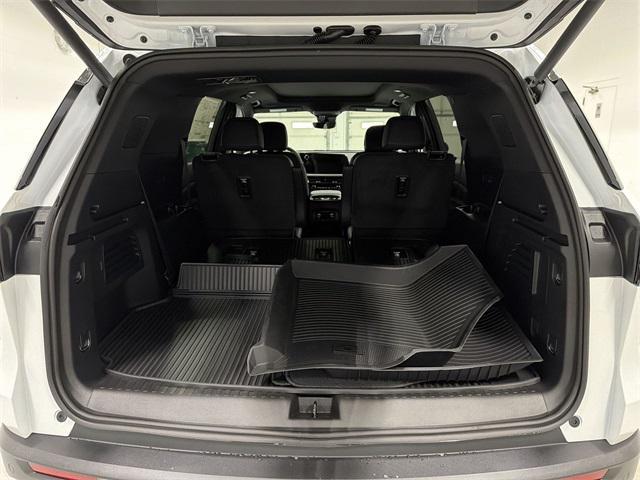 new 2026 Chevrolet Traverse car, priced at $46,794