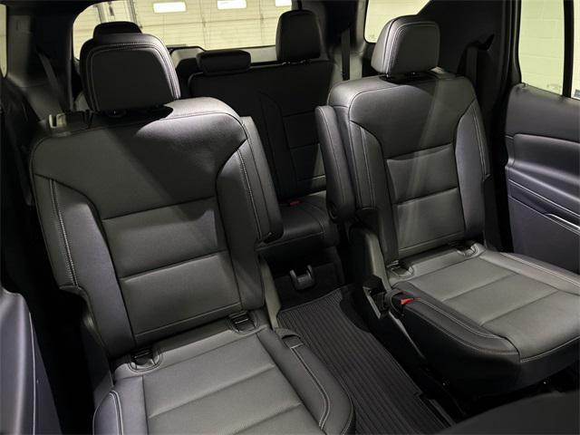 new 2026 Chevrolet Traverse car, priced at $46,794