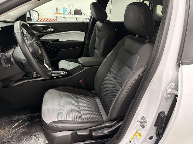 used 2025 Chevrolet Trax car, priced at $22,997