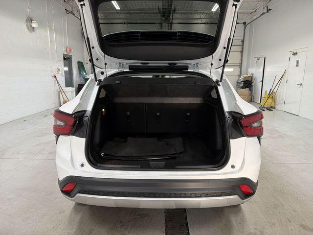 used 2025 Chevrolet Trax car, priced at $22,997