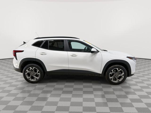 used 2025 Chevrolet Trax car, priced at $22,765