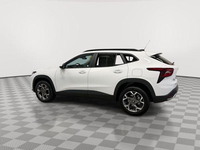 used 2025 Chevrolet Trax car, priced at $22,997