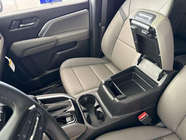 new 2025 Chevrolet Colorado car, priced at $59,696