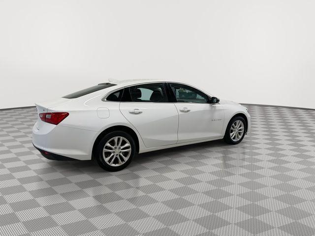 used 2018 Chevrolet Malibu car, priced at $14,376
