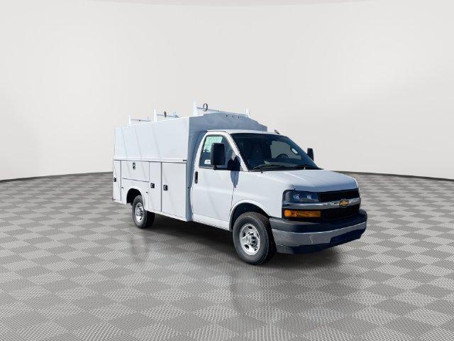 new 2025 Chevrolet Express 3500 car, priced at $64,293