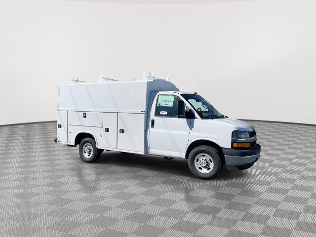 new 2025 Chevrolet Express 3500 car, priced at $64,293