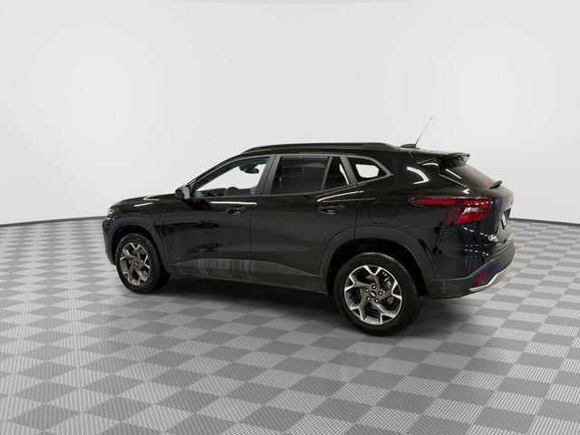 used 2025 Chevrolet Trax car, priced at $22,997