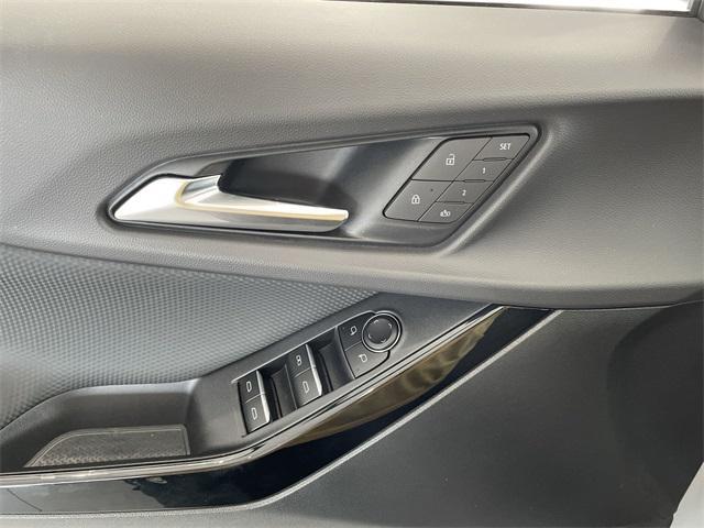 new 2026 Chevrolet Equinox car, priced at $37,067