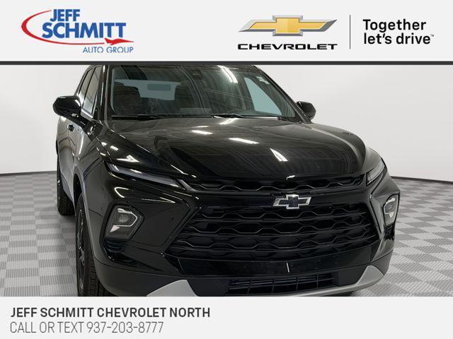 new 2025 Chevrolet Blazer car, priced at $35,070