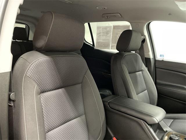 used 2023 GMC Acadia car, priced at $25,923