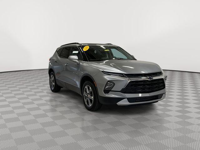 used 2024 Chevrolet Blazer car, priced at $31,438