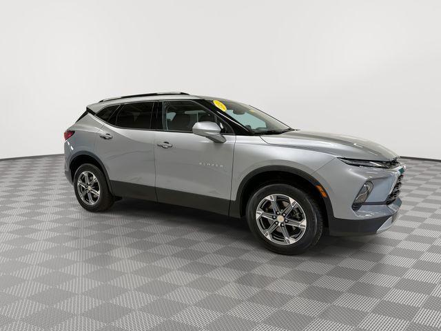 used 2024 Chevrolet Blazer car, priced at $31,438
