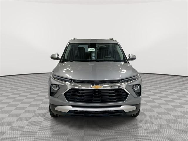 new 2026 Chevrolet TrailBlazer car, priced at $27,884