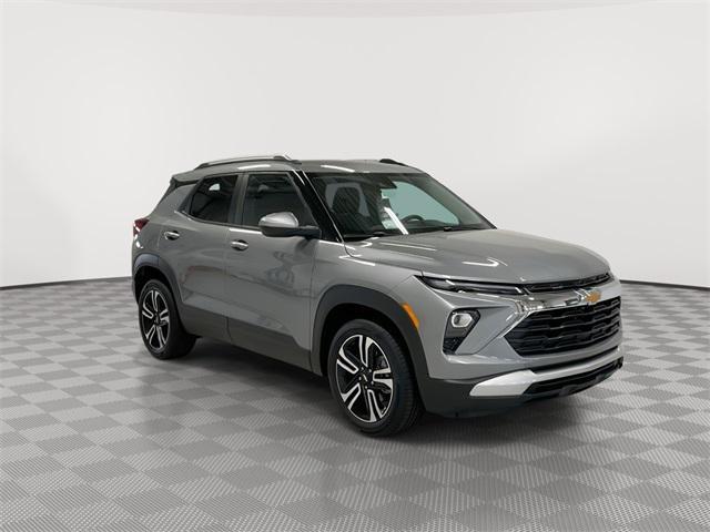 new 2026 Chevrolet TrailBlazer car, priced at $27,884