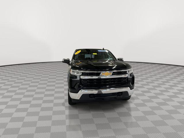 used 2025 Chevrolet Silverado 1500 car, priced at $40,999