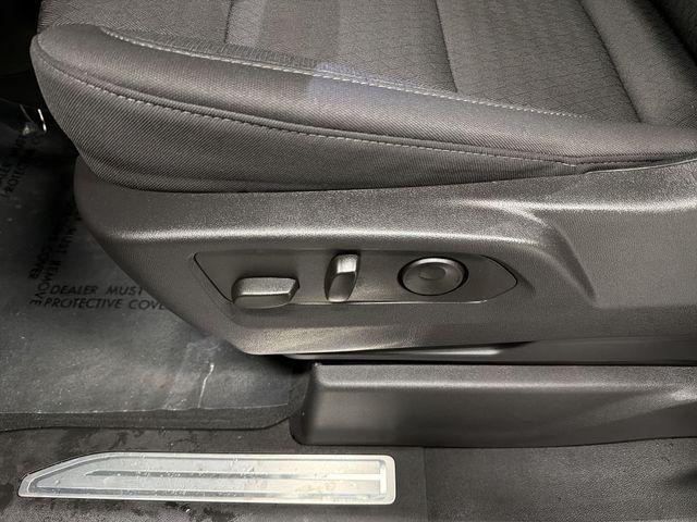 used 2025 Chevrolet Silverado 1500 car, priced at $40,999