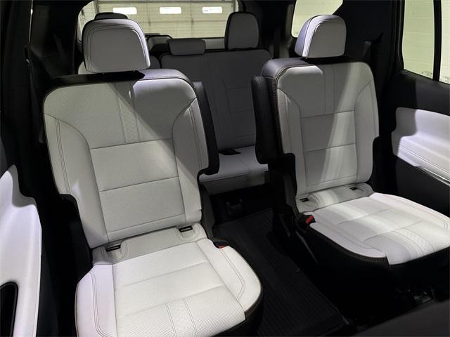 new 2026 Chevrolet Traverse car, priced at $59,209