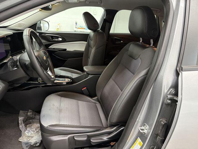 used 2025 Chevrolet Trax car, priced at $22,997