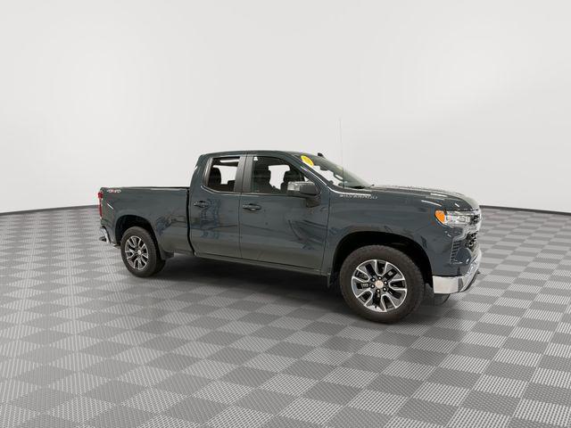 used 2025 Chevrolet Silverado 1500 car, priced at $41,997