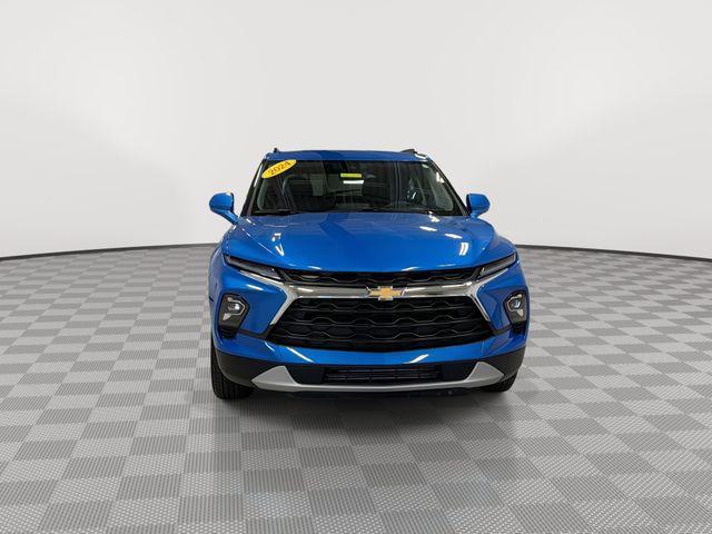 used 2024 Chevrolet Blazer car, priced at $30,292