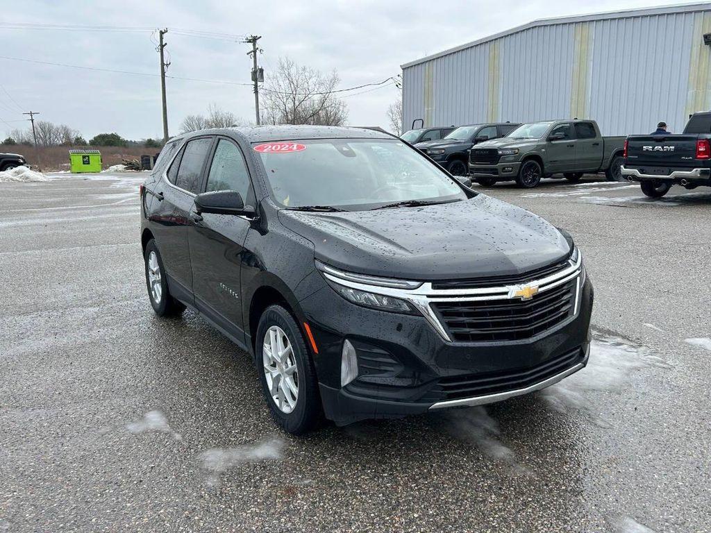 used 2024 Chevrolet Equinox car, priced at $19,995