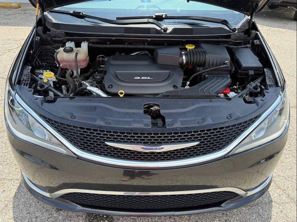 used 2018 Chrysler Pacifica car, priced at $10,275
