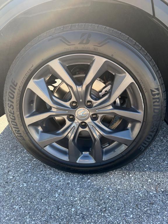 used 2023 Acura MDX car, priced at $36,995