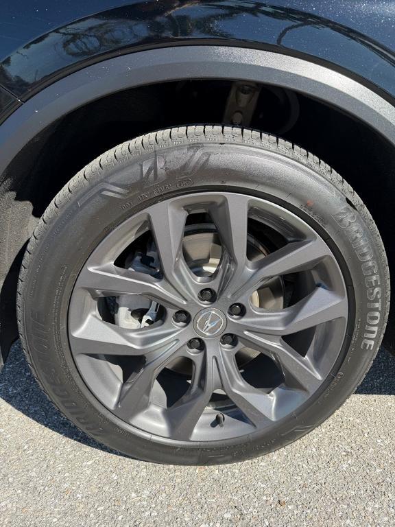 used 2023 Acura MDX car, priced at $36,995