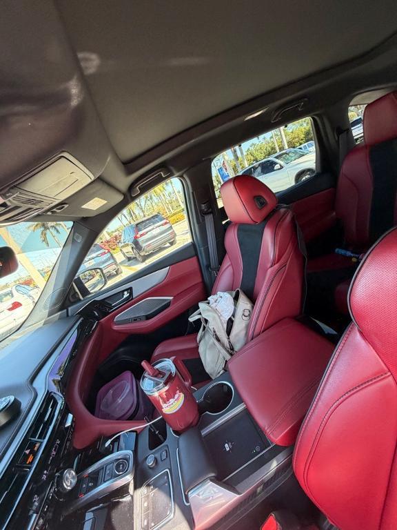 used 2023 Acura MDX car, priced at $36,995