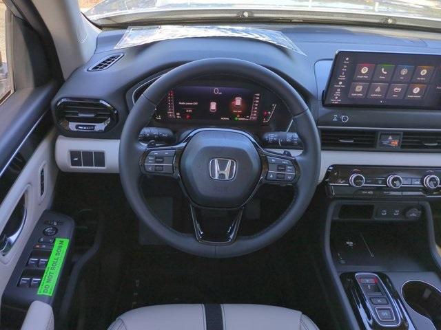 new 2026 Honda Pilot car, priced at $45,602