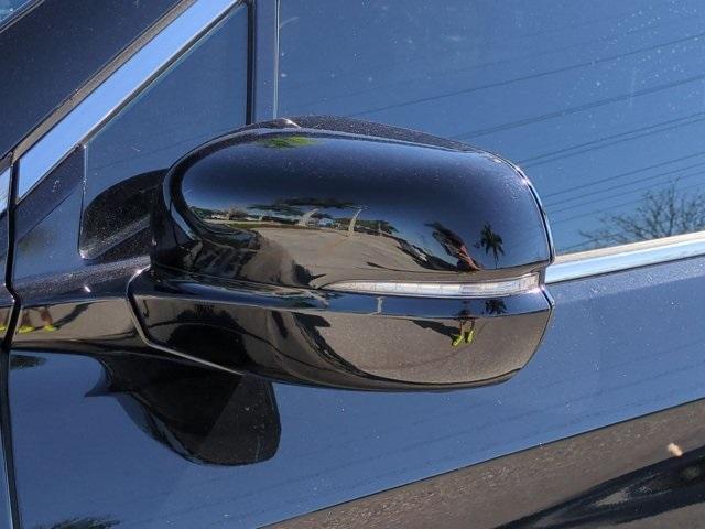 used 2022 Honda Pilot car, priced at $32,795