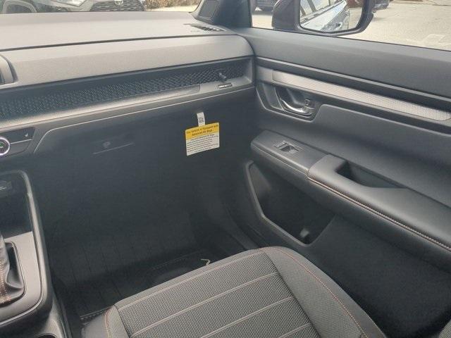 new 2026 Honda CR-V Hybrid car, priced at $39,575