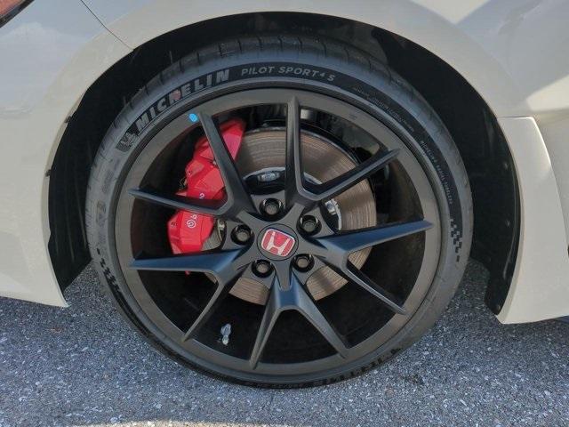 new 2025 Honda Civic Type R car, priced at $47,545