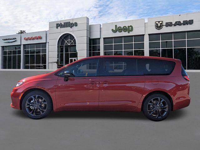 new 2026 Chrysler Pacifica car, priced at $44,522