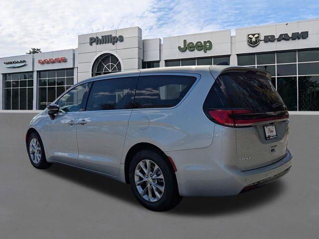 new 2026 Chrysler Pacifica car, priced at $47,866