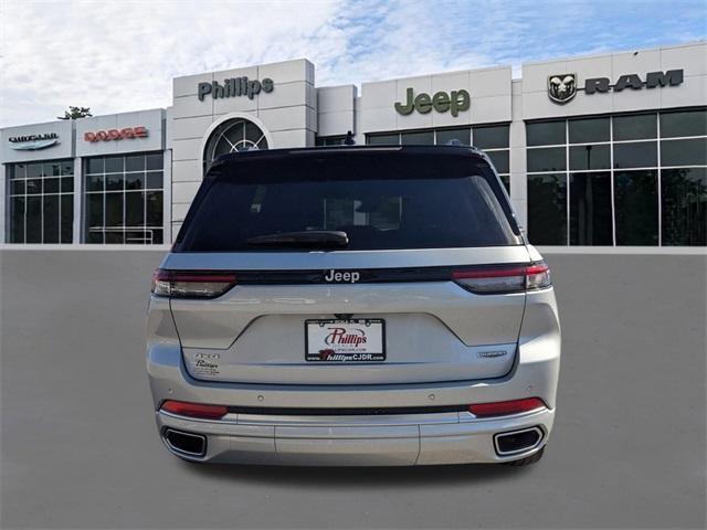 used 2025 Jeep Grand Cherokee car, priced at $49,999