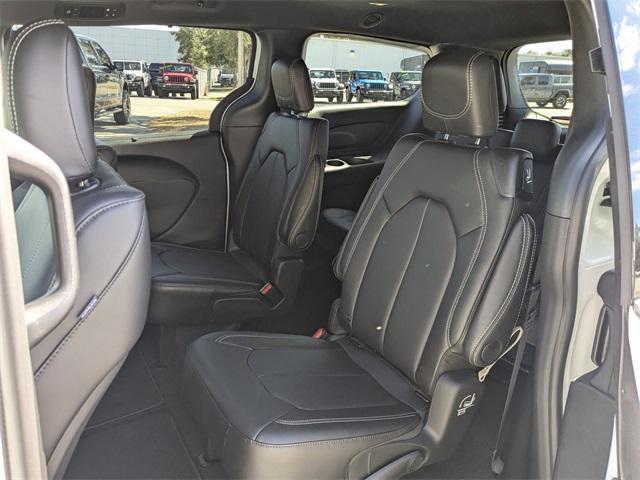 new 2026 Chrysler Pacifica car, priced at $43,435