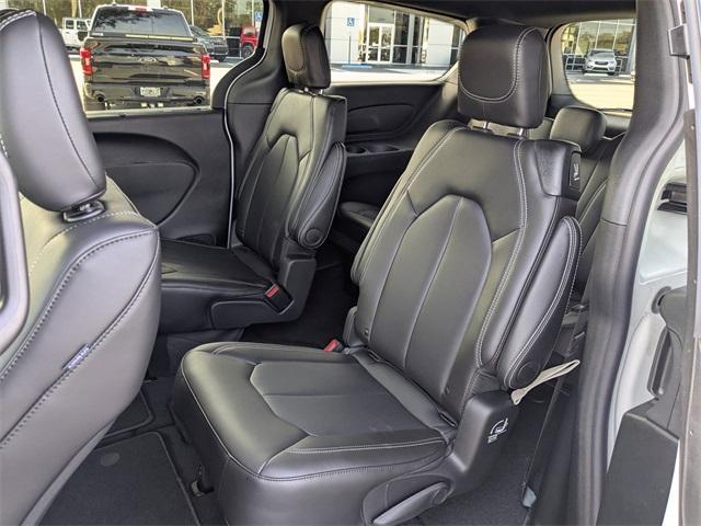 new 2026 Chrysler Pacifica car, priced at $42,670