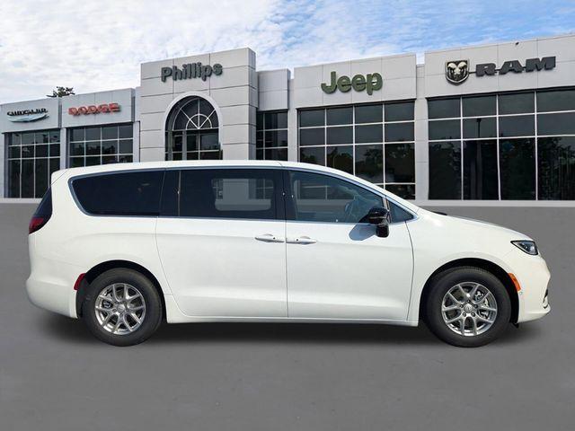 new 2026 Chrysler Pacifica car, priced at $41,516
