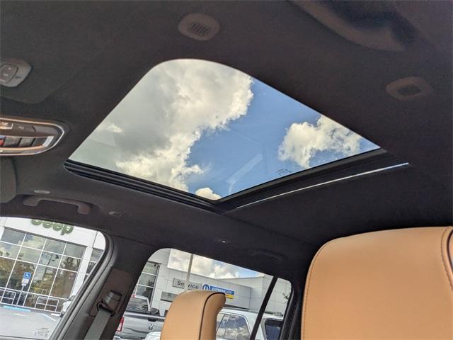 new 2025 Jeep Grand Cherokee L car, priced at $57,081