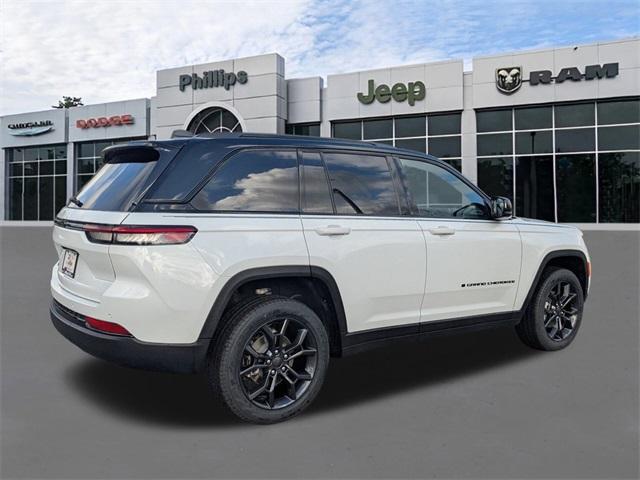 new 2025 Jeep Grand Cherokee car, priced at $48,885