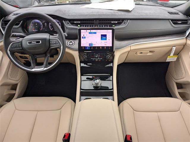 new 2025 Jeep Grand Cherokee car, priced at $41,157