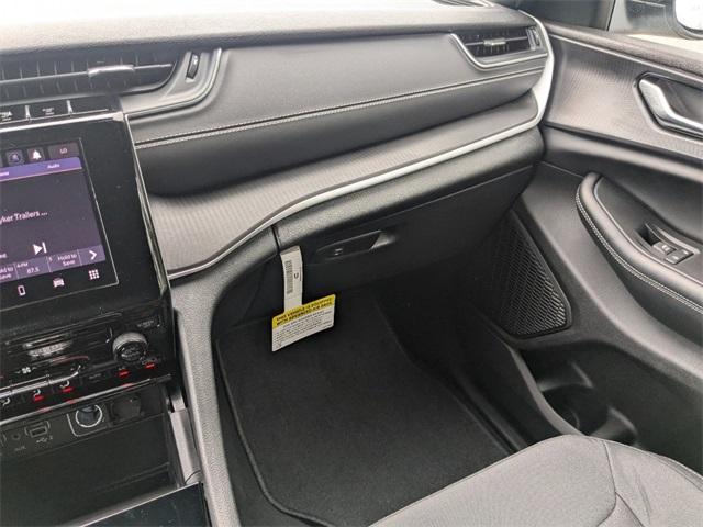 new 2025 Jeep Grand Cherokee L car, priced at $34,254