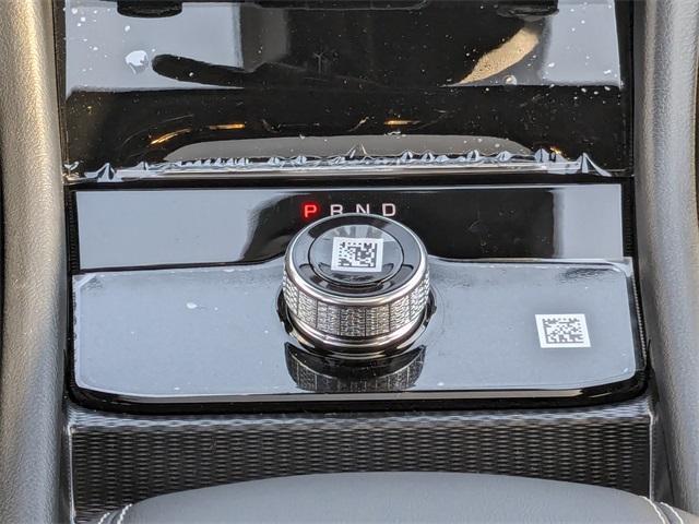 new 2025 Jeep Grand Cherokee car, priced at $40,353